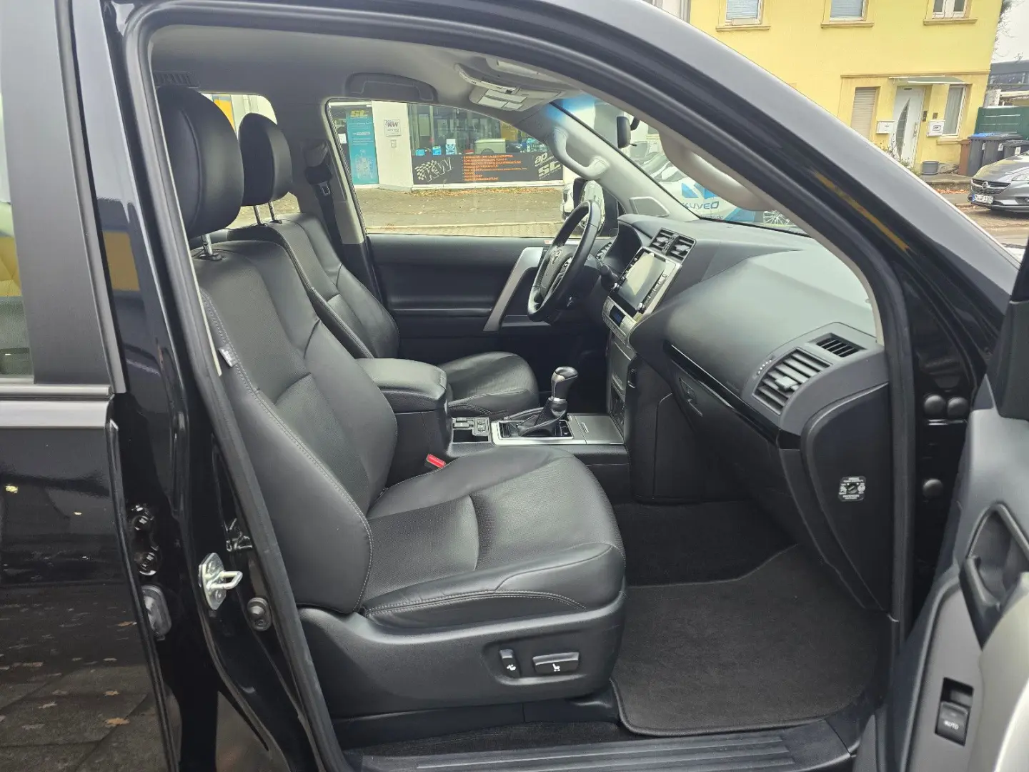 Land Cruiser 2.8 D-4D Automatik