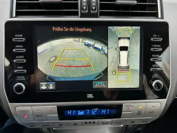 Land Cruiser 2.8D-4D Executive LED ACC 360