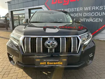 Land Cruiser 2.8D-4D Executive LED ACC 360