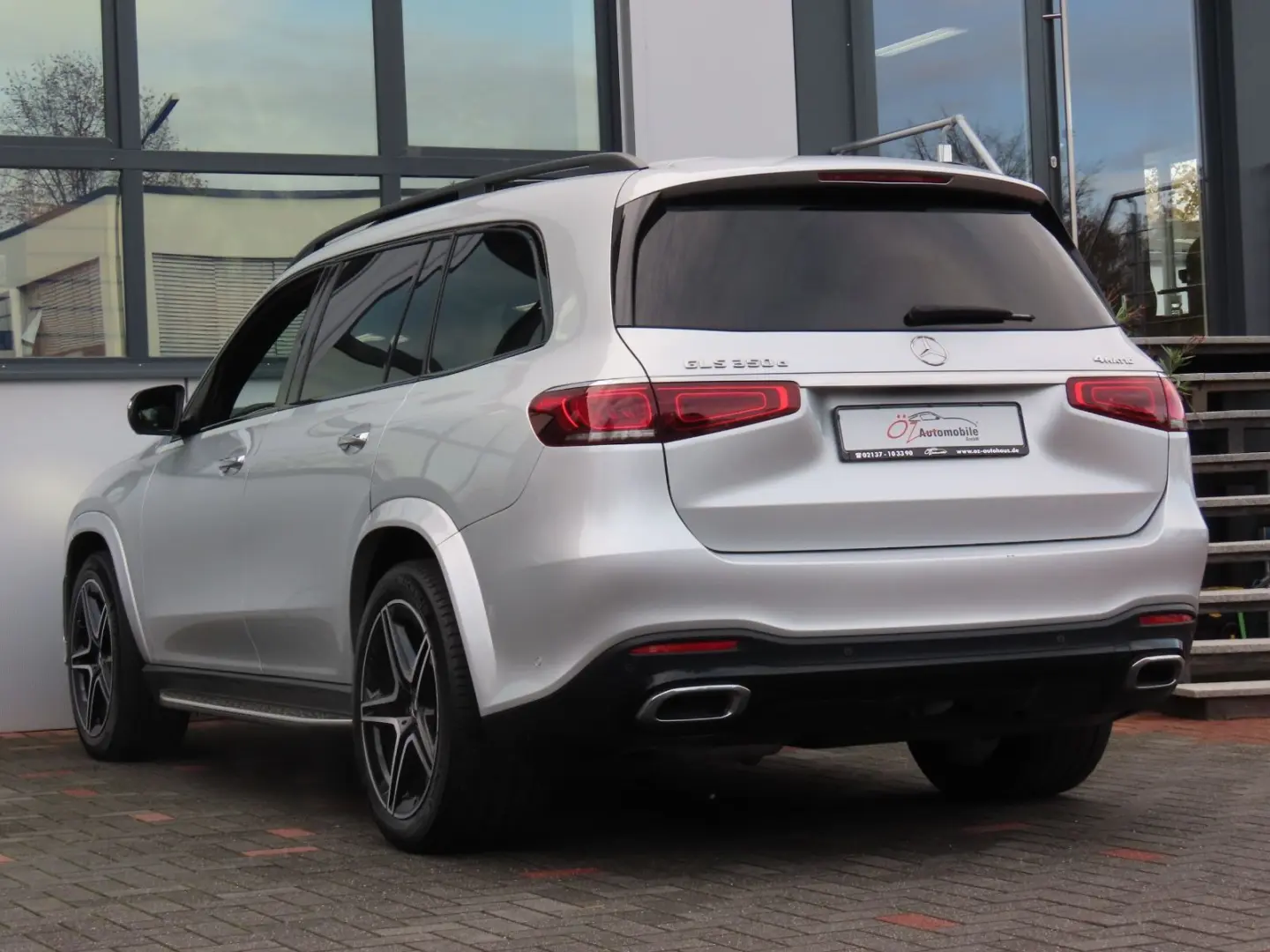 GLS 350d 4MATIC AMG Line Pano Softclose 360  HUD