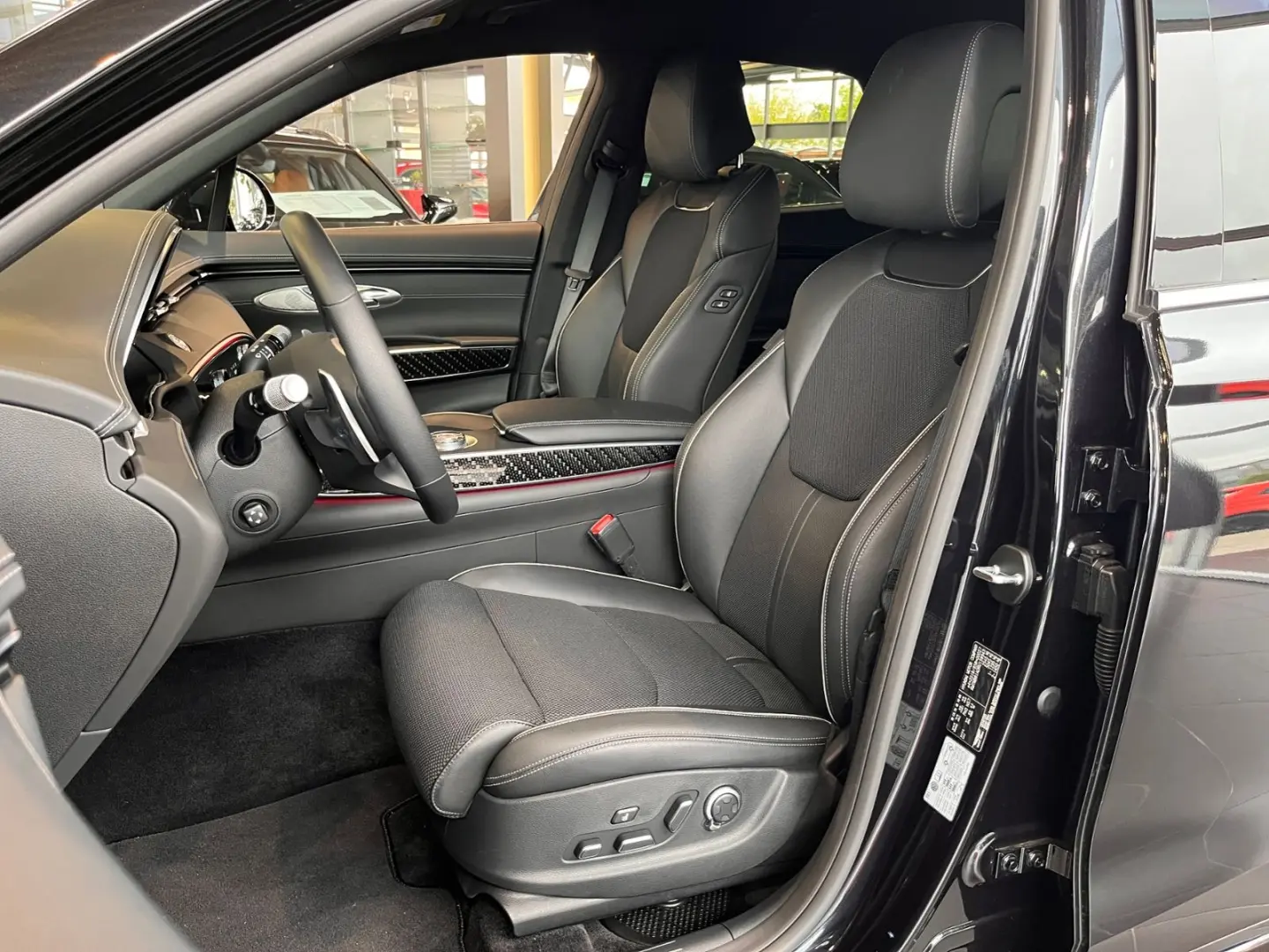 GV70 Sport 4WD 360  LED Technik   Komf.Pak.