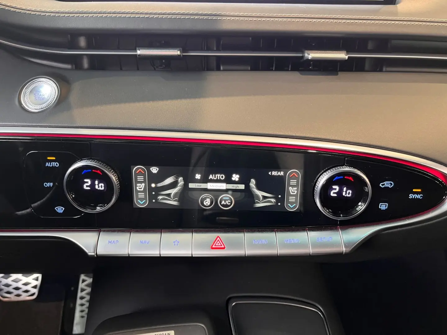 GV70 Sport 4WD 360  LED Technik   Komf.Pak.