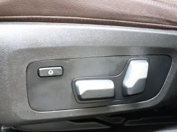 X4 M40i Head-Up HiFi DAB WLAN Standhzg. Shz