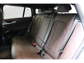 X4 M40i Head-Up HiFi DAB WLAN Standhzg. Shz