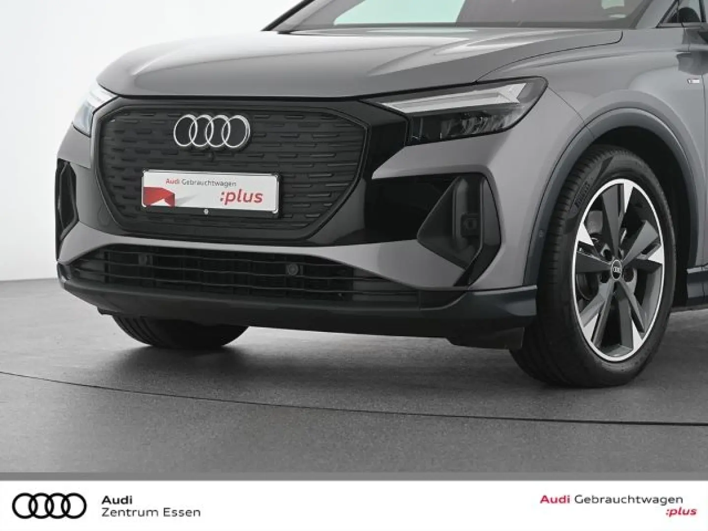 Q4 e-tron 50 quattro S-LINE LED PANO PLUS   SHZ