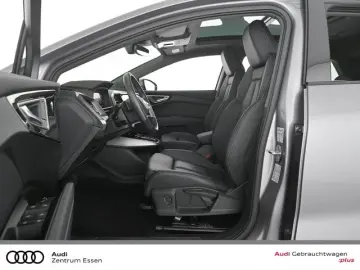 Q4 e-tron 50 quattro S-LINE LED PANO PLUS   SHZ