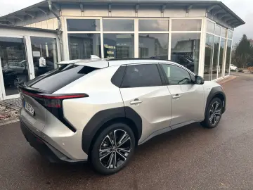 bZ4X 71 4 kWh 150kW Comfort- Technik-Paket