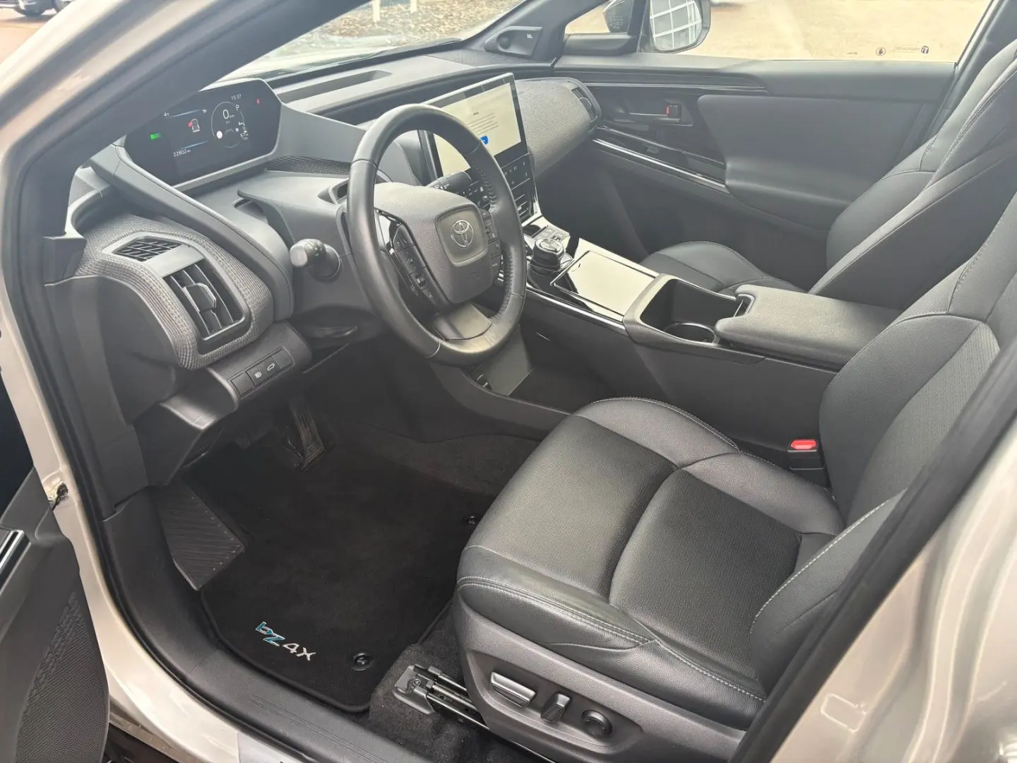 bZ4X 71 4 kWh 150kW Comfort- Technik-Paket