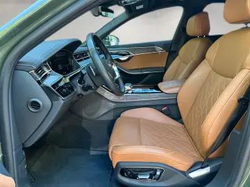 A8 50 TDI quattro Akustik Massage B&O Valcona