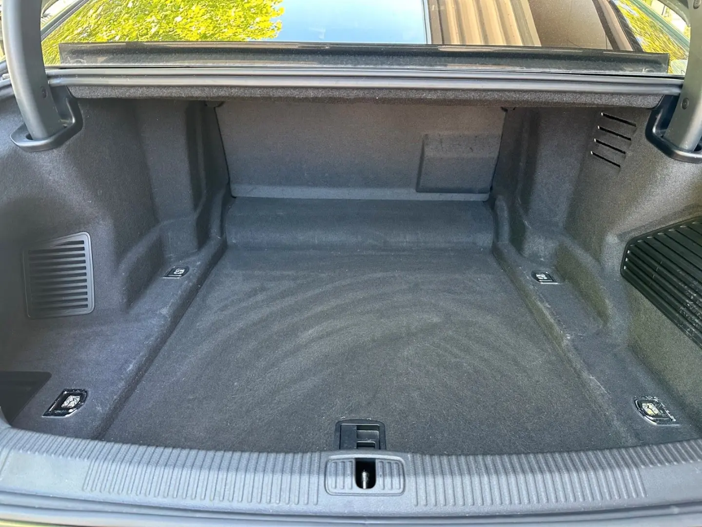 A8 50 TDI quattro Akustik Massage B&O Valcona