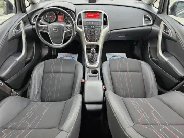 Opel Astra J 2012 1.7 CDTI 110 CP euro 5