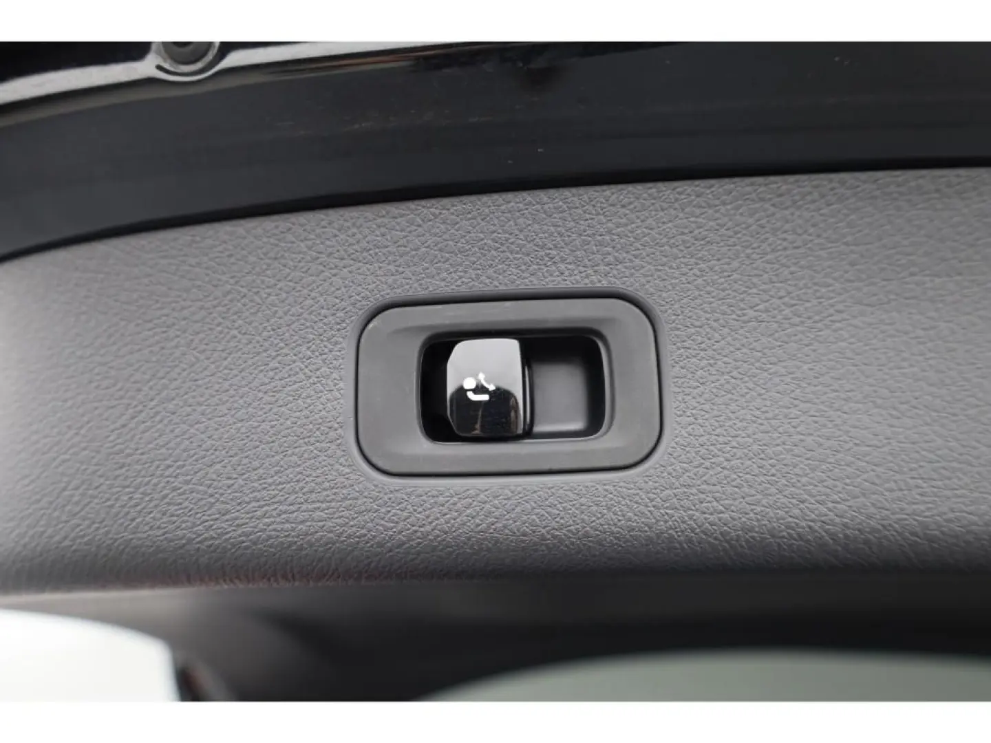 GLC 300 e 4M Edition