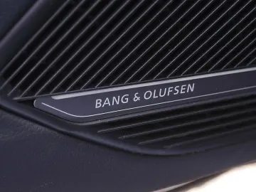 RS5 Coupé RS-Sportabgas Pano Kameras HUD B&O 20