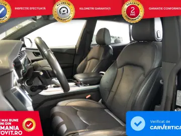 Audi Q8 3.0 55 TFSI quattro Tiptronic MHEV