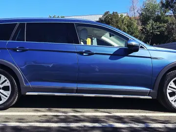Volkswagen Passat Alltrack