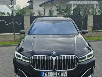 BMW 745