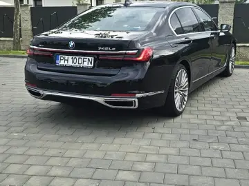 BMW 745