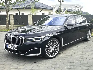 BMW 745