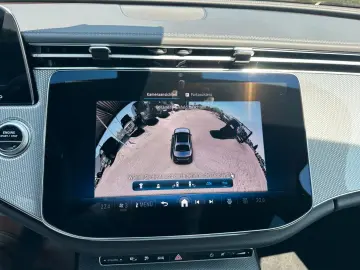E 300 e AMG AHK DigitalLight KeyGo Distronic DAB