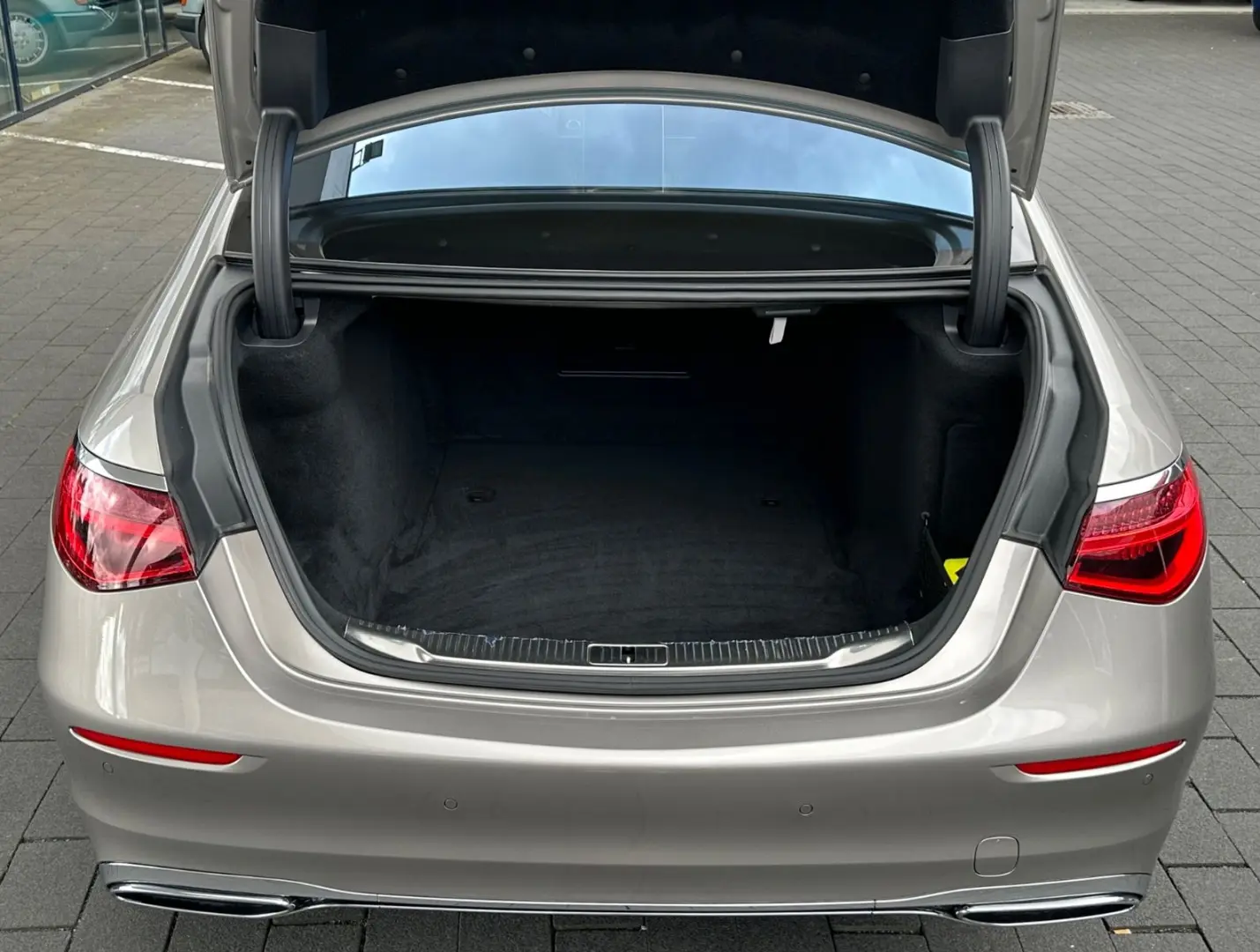 S 400 d 4Matic   Panorama   Standheizung   360