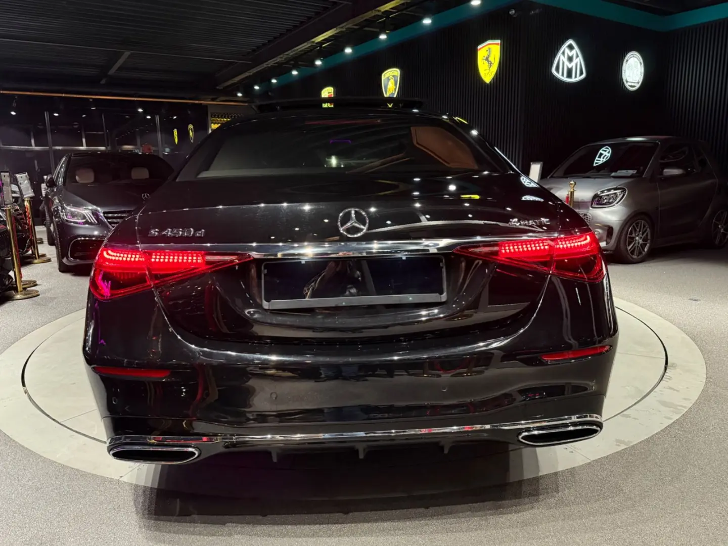 S 450 d 4Matic L AMG KEY SOFT DIS HUD PANO TV 21