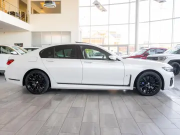 BMW Seria 7 740D G11 LCI xDrive