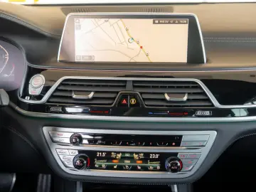 BMW Seria 7 740D G11 LCI xDrive