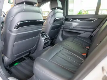 BMW Seria 7 740D G11 LCI xDrive
