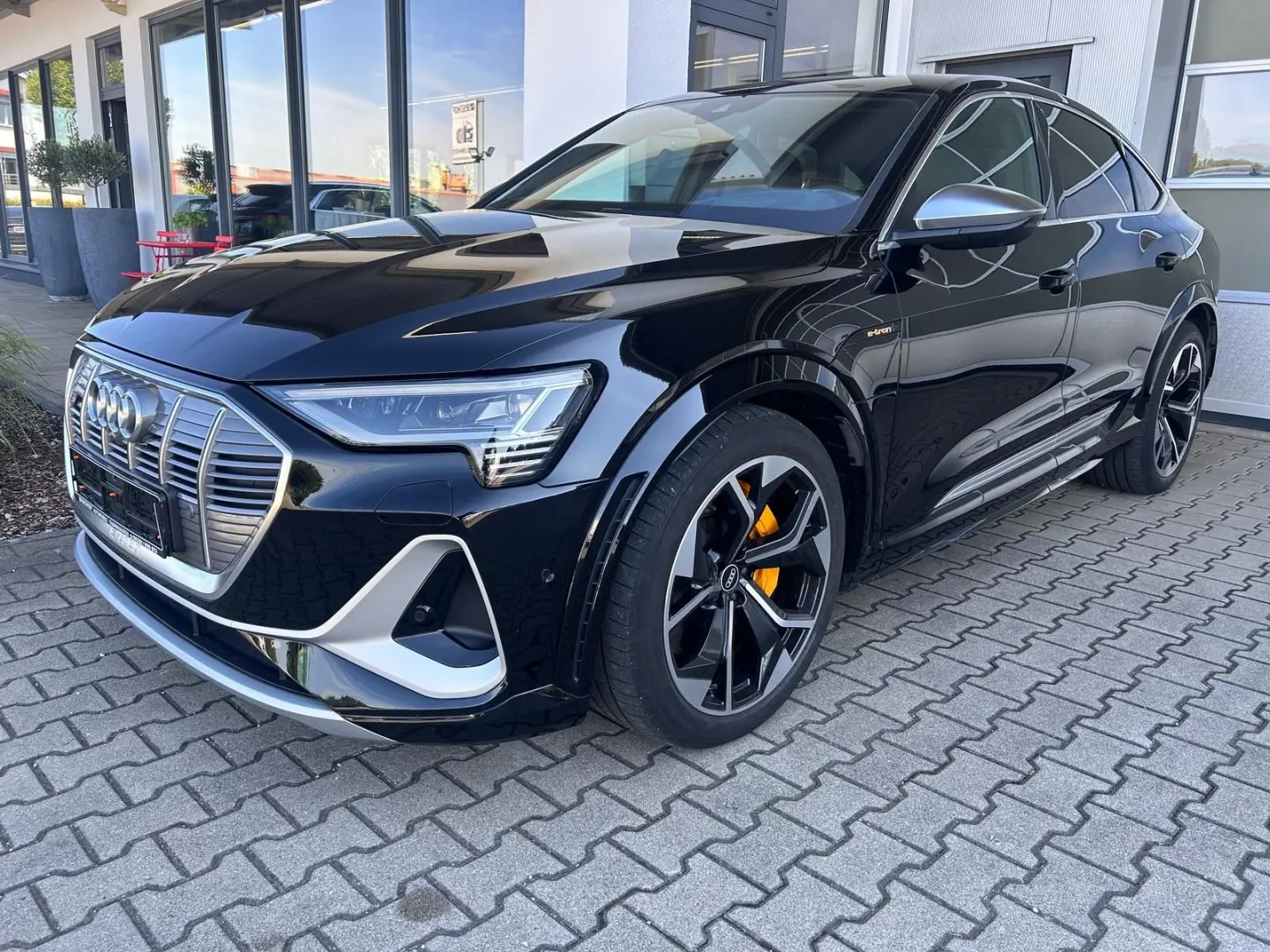 e-tron 55 Sportback S quattro HUD NP 117.210.-€