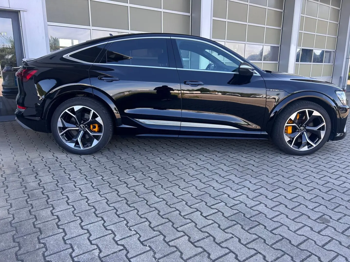 e-tron 55 Sportback S quattro HUD NP 117.210.-€