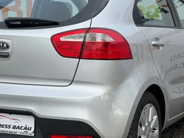KIA RIO 1.4 Edition 7