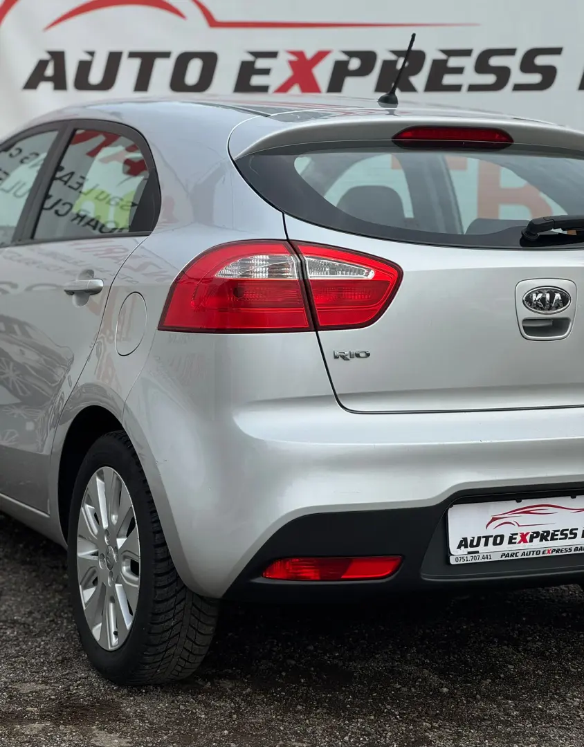 KIA RIO 1.4 Edition 7