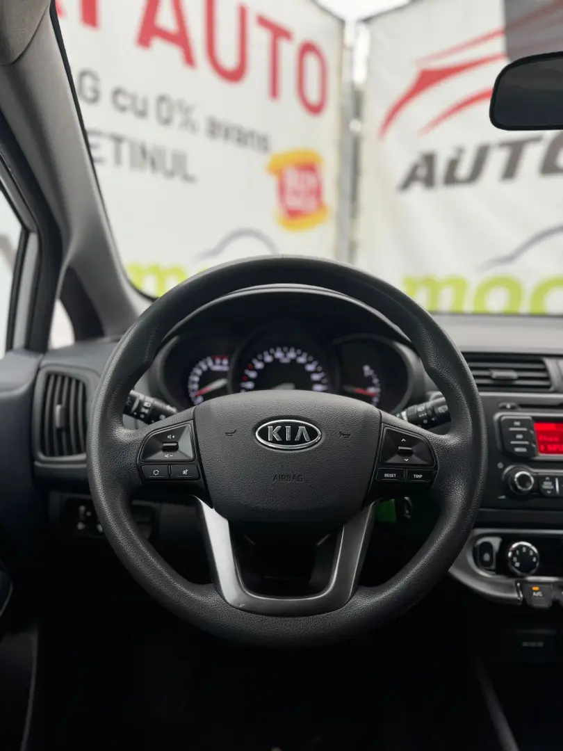 KIA RIO 1.4 Edition 7