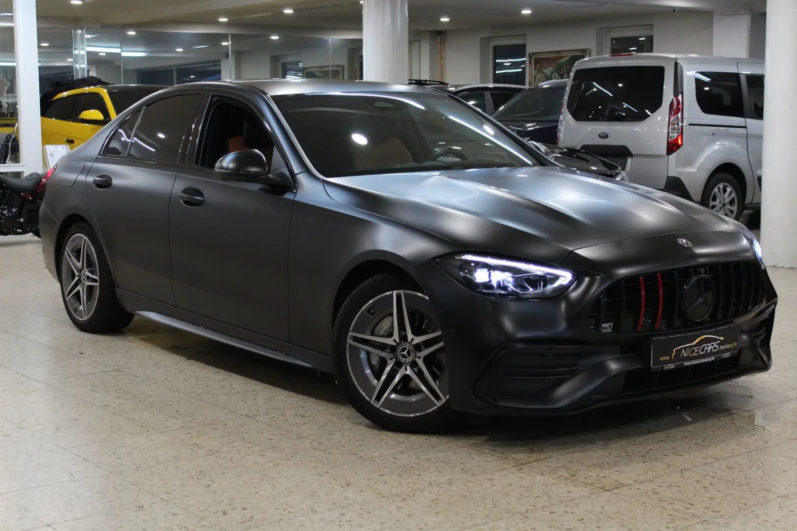 C 200 4Matic AMG-LINE