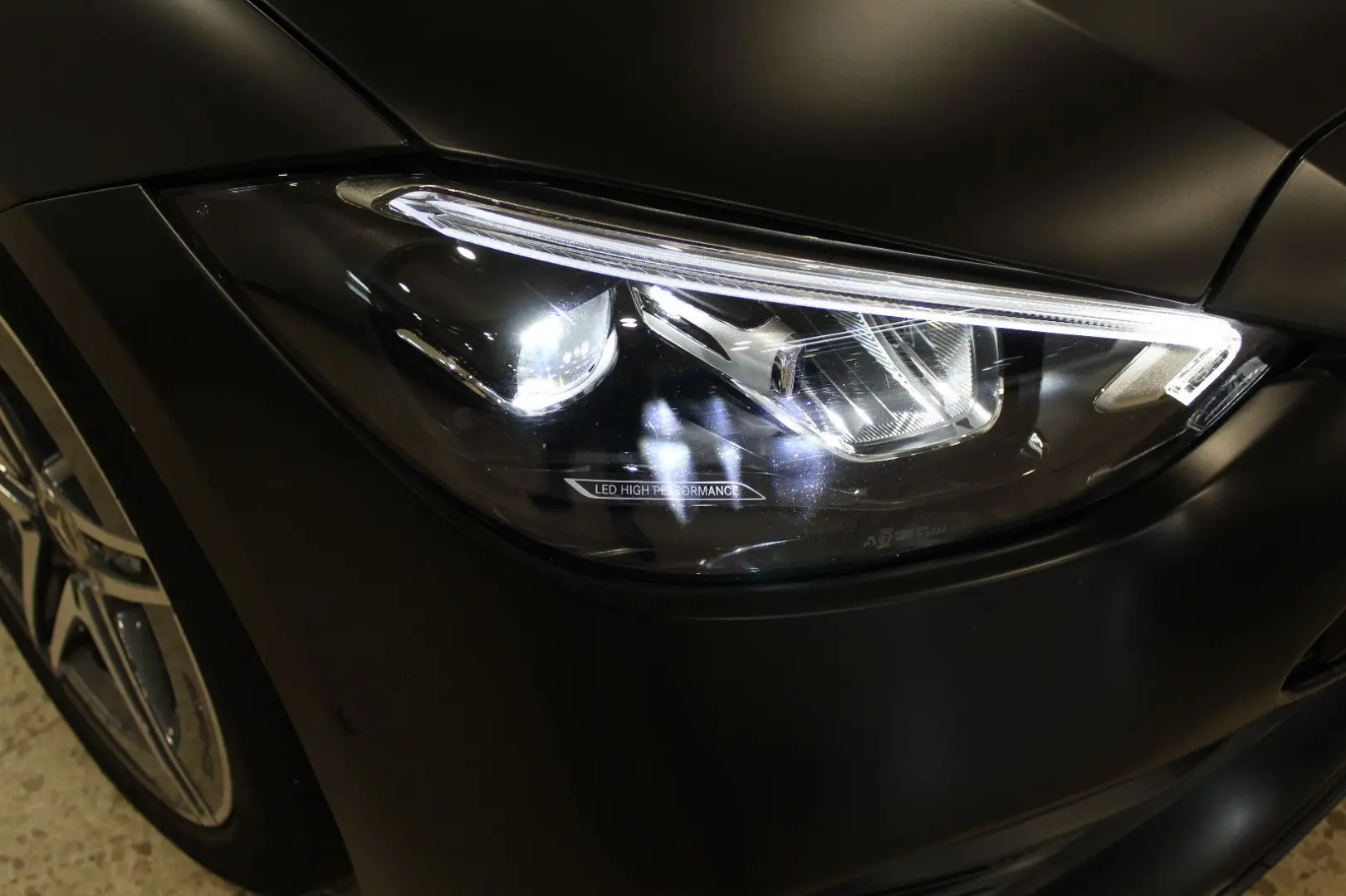 C 200 4Matic AMG-LINE