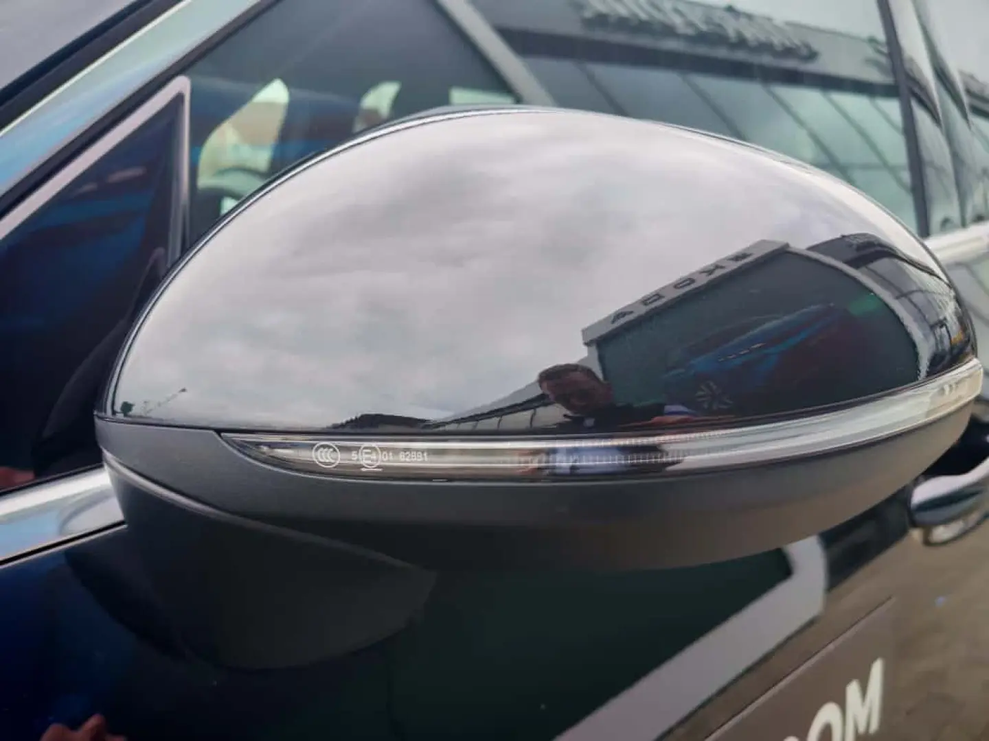 Mercedes-Benz GLC 300 4Matic 9G-TRONIC AMG Line Advanced