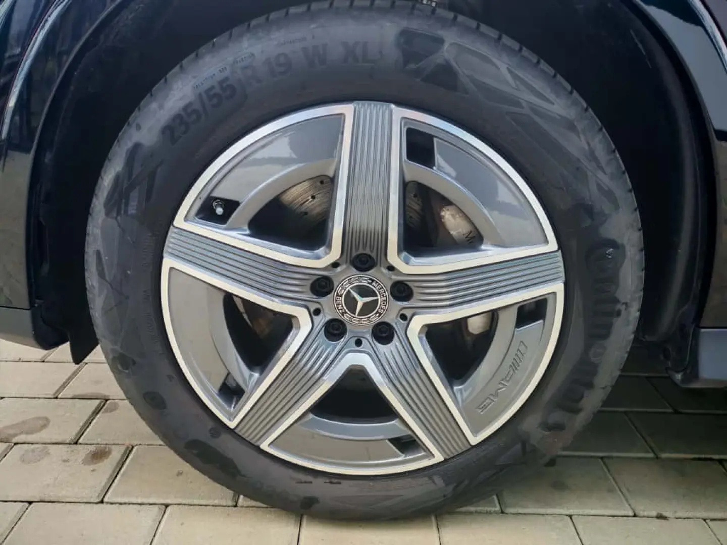 Mercedes-Benz GLC 300 4Matic 9G-TRONIC AMG Line Advanced