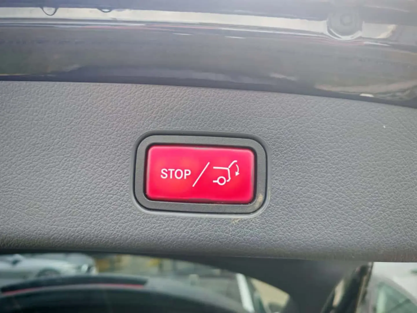 Mercedes-Benz GLC 300 4Matic 9G-TRONIC AMG Line Advanced