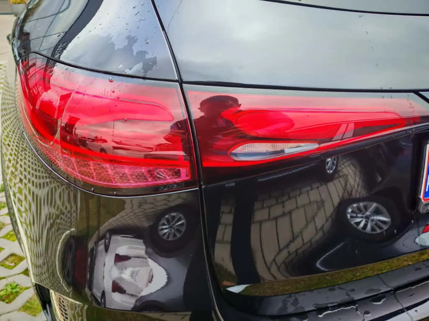 Mercedes-Benz GLC 300 4Matic 9G-TRONIC AMG Line Advanced