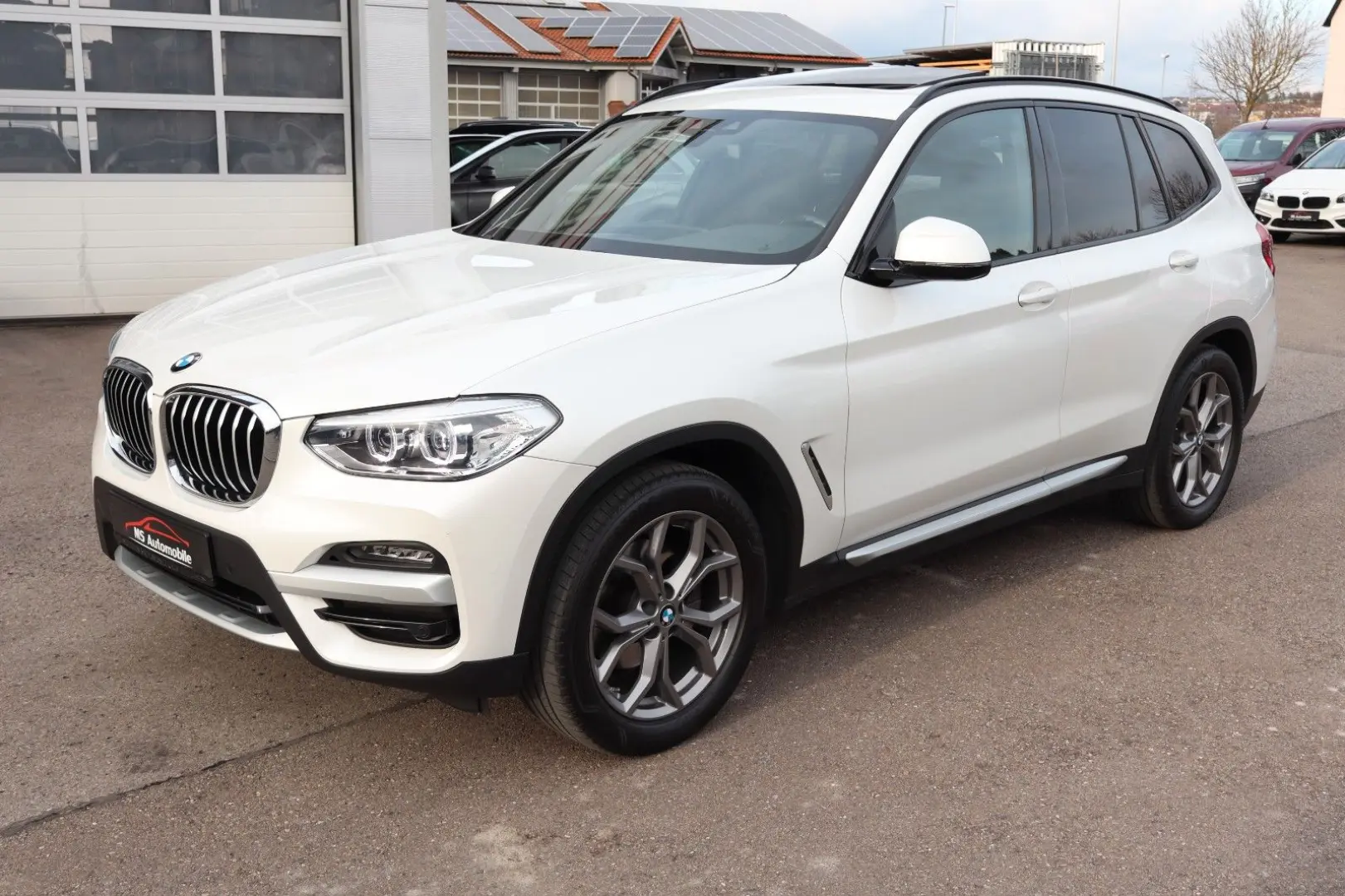 X3 xDrive20d xLine Aut. LiveCockpi_Pano_LED_Navi