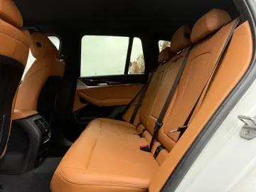 X3 xDrive 20 d   LED    TOUCH    1 HAND