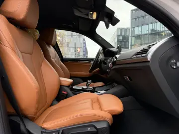 X3 xDrive 20 d   LED    TOUCH    1 HAND