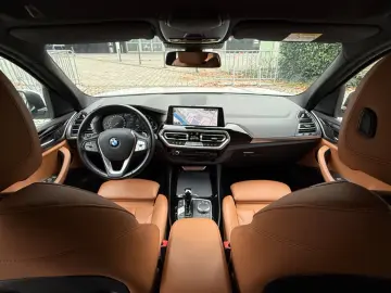 X3 xDrive 20 d   LED    TOUCH    1 HAND