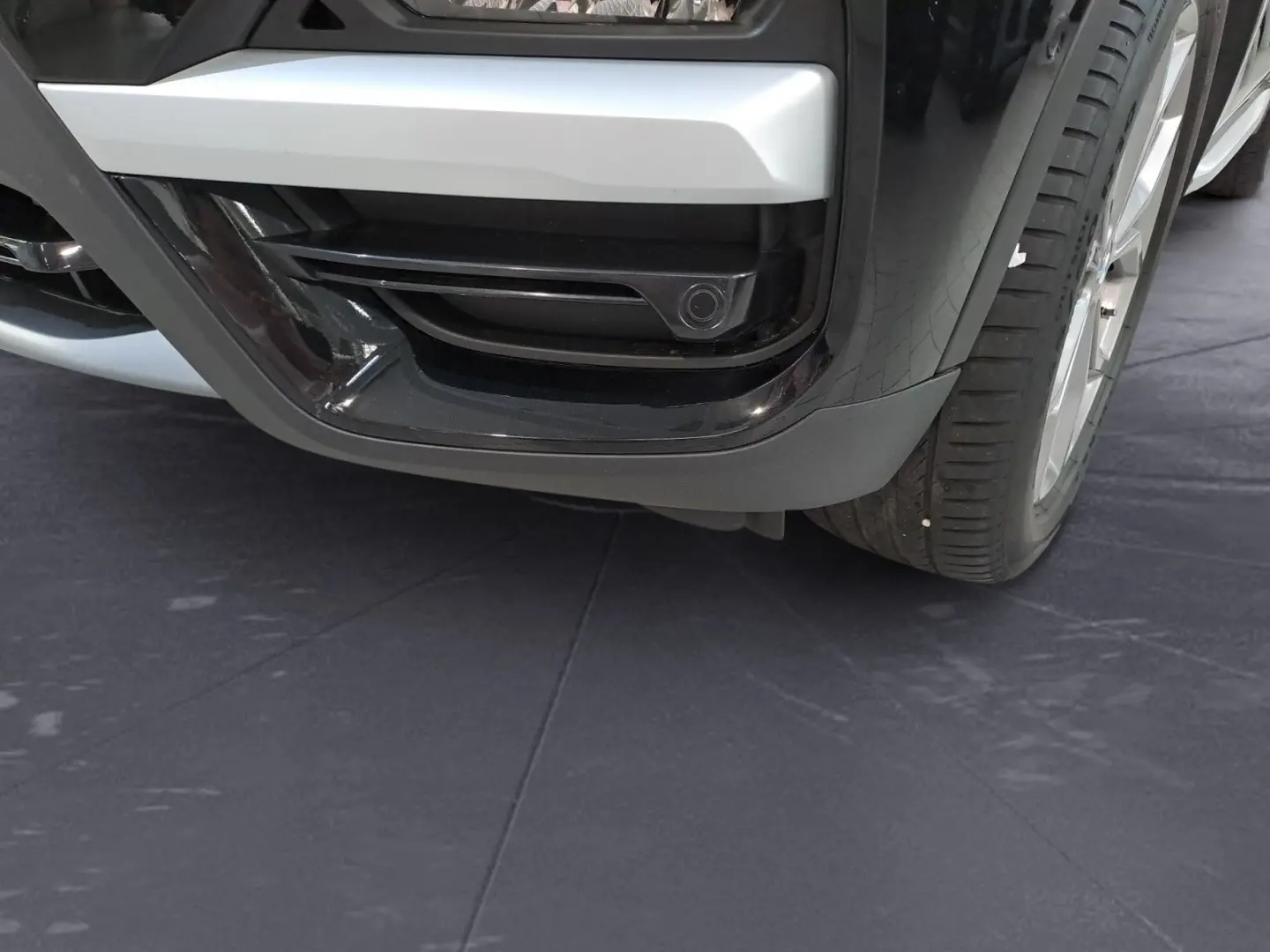 X3 xDrive20d xLine AT Navi Bluetooth PDC MP3 Sch