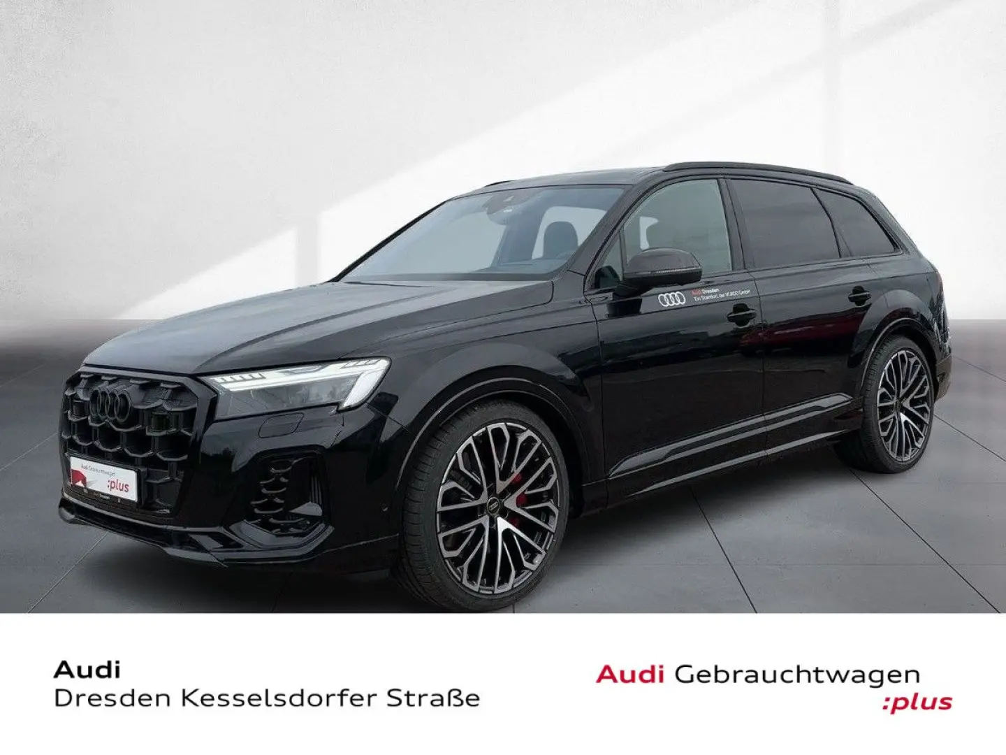 SQ7 SUV TFSI 373(507) kW(PS) tiptronic UPE 155.7