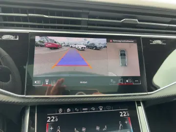 SQ7 SUV TFSI 373(507) kW(PS) tiptronic UPE 155.7