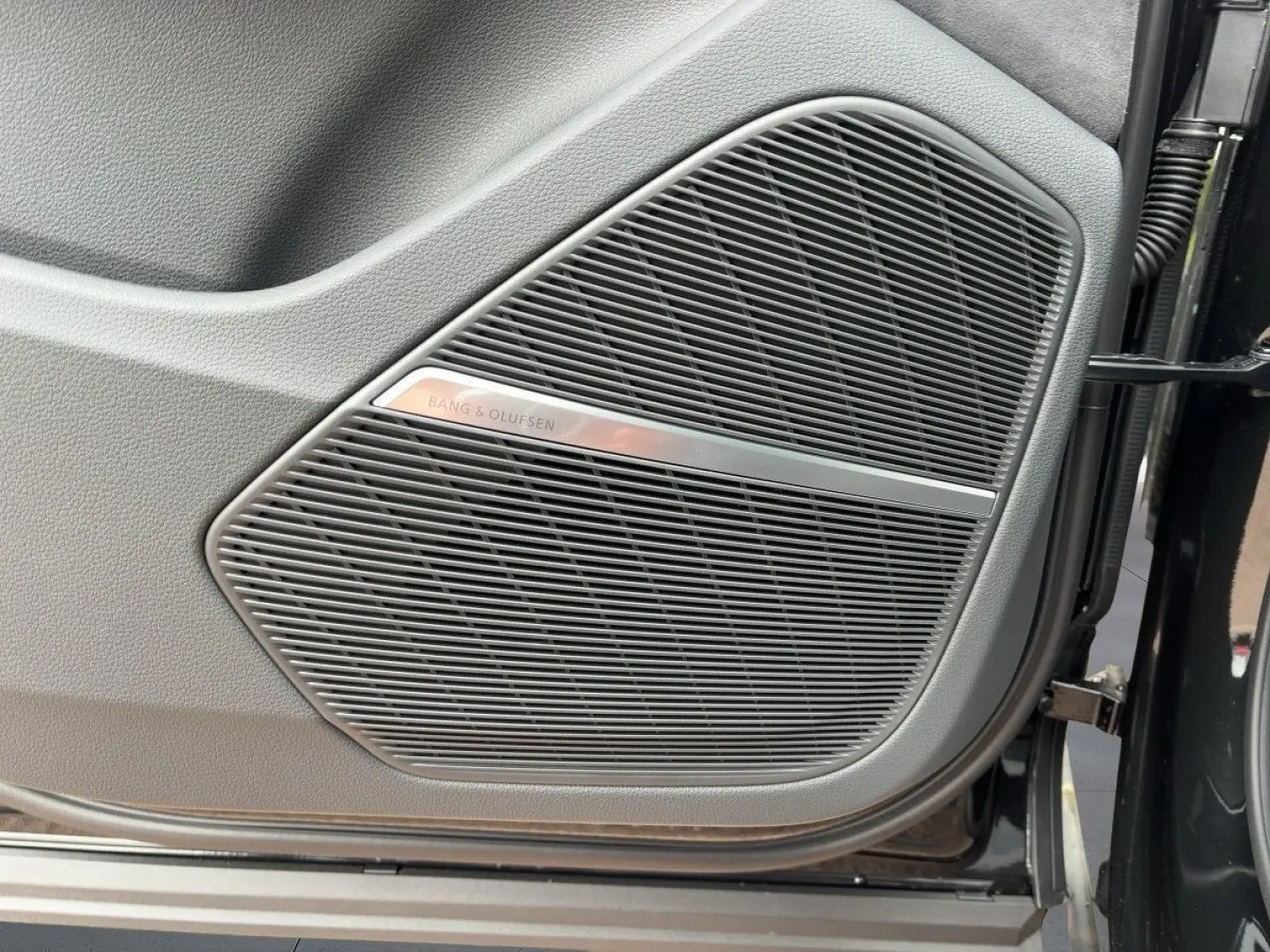 SQ7 SUV TFSI 373(507) kW(PS) tiptronic UPE 155.7