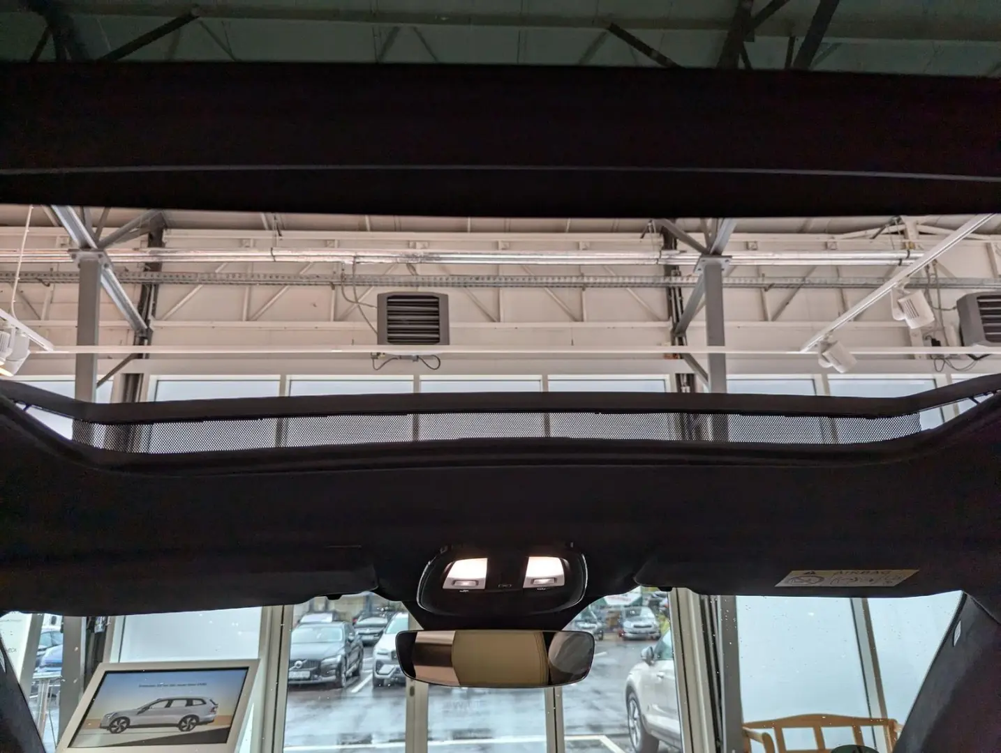 XC90 Ultra Dark Recharge Plug-In Hybrid AWD