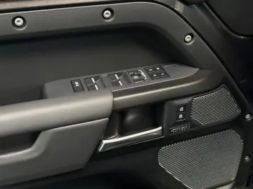 Defender 110 P525 Carpathian Edition  Voll Voll