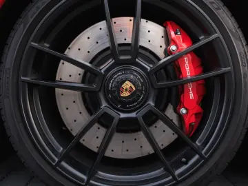 992 911 GTS 4 Cabrio-Liftsystem-Approved-360Kam.